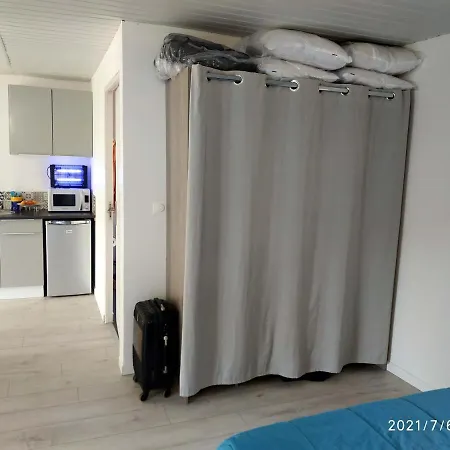 Apartmán Centre Du Boulou Pour 2 Adultes-2 Enfants- Check In 18h 20h Check Out 11h Max Juillet-aout 1 Semaine Minimum *