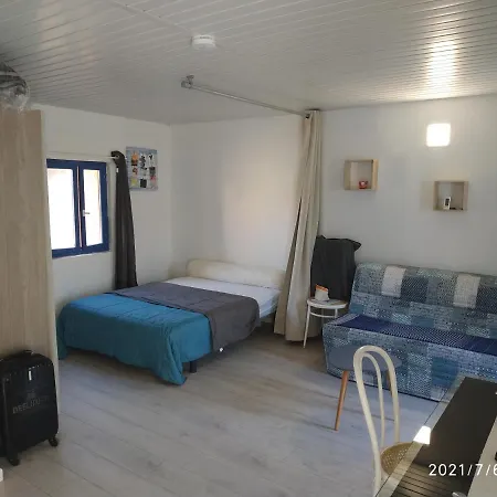 Centre Du Boulou Pour 2 Adultes-2 Enfants- Check In 18h 20h Check Out 11h Max Juillet-aout 1 Semaine Minimum *