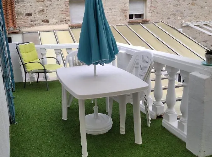 Apartamento Centre Du Boulou Pour 2 Adultes-2 Enfants- Check In 18h 20h Check Out 11h Max Juillet-aout 1 Semaine Minimum *