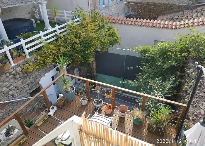 Appartement Centre Du Boulou Pour 2 Adultes-2 Enfants- Check In 18h 20h Check Out 11h Max Juillet-aout 1 Semaine Minimum